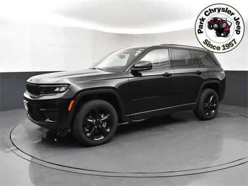 2023 Jeep Grand Cherokee Altitude