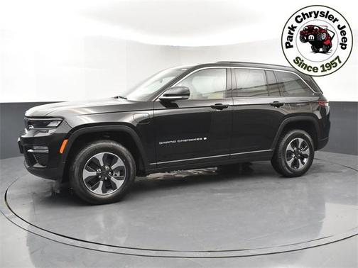 2025 Jeep Grand Cherokee 4xe Base