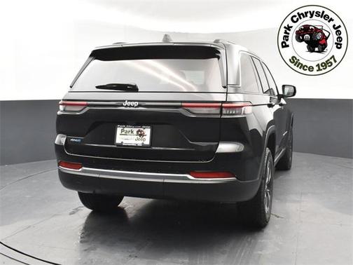 2025 Jeep Grand Cherokee 4xe Base