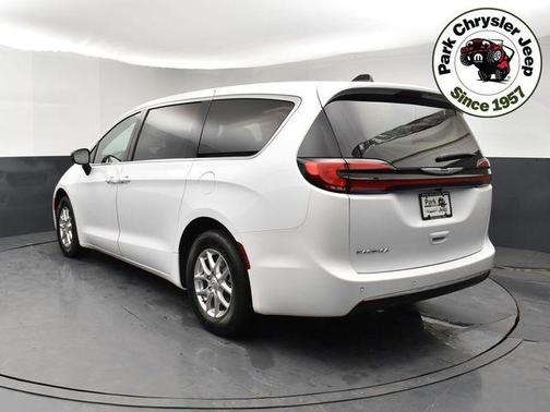 2026 Chrysler Pacifica L