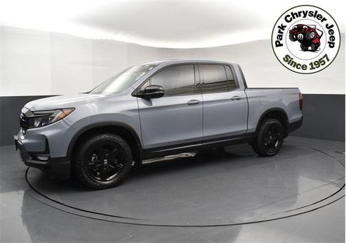 2023 Honda Ridgeline Black