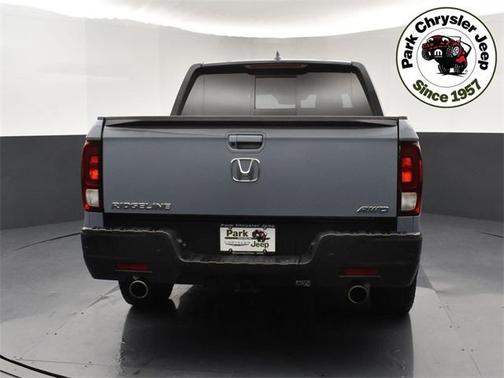 2023 Honda Ridgeline Black