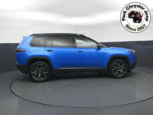 Hydro Blue Pearlcoat 2026 Jeep Cherokee Overland