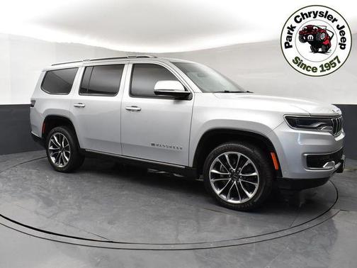 Silver Zynith 2022 Jeep Wagoneer Series III 4x4