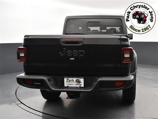 2024 Jeep Gladiator Sport S