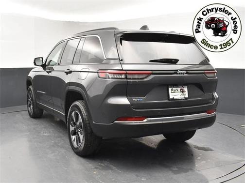 2025 Jeep Grand Cherokee 4xe Anniversary Edition