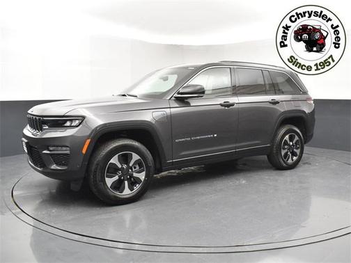 2025 Jeep Grand Cherokee 4xe Anniversary Edition
