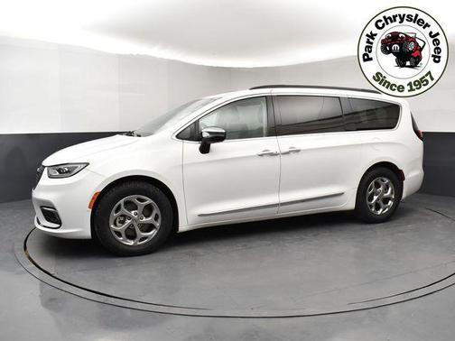 2023 Chrysler Pacifica Limited