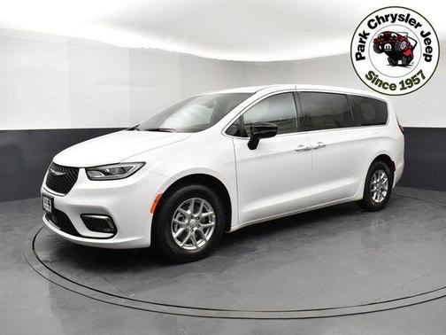 2026 Chrysler Pacifica L