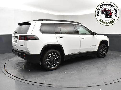 Bright White Clearcoat 2026 Jeep Cherokee Laredo 4x4
