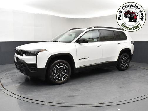 Bright White Clearcoat 2026 Jeep Cherokee Laredo 4x4