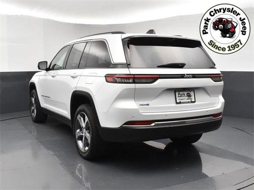 2024 Jeep Grand Cherokee 4xe Base