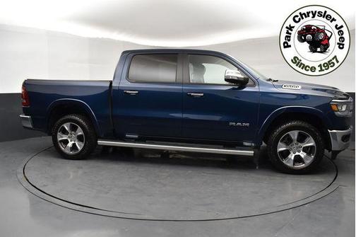 Patriot Blue Pearlcoat 2022 RAM 1500 Laramie