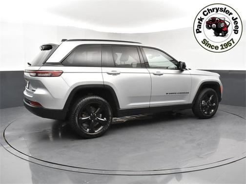 2023 Jeep Grand Cherokee Limited X