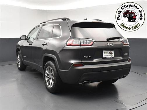 2022 Jeep Cherokee Latitude Lux