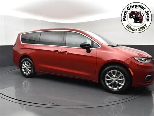 2026 Chrysler Pacifica L