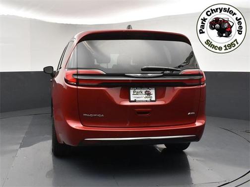 2026 Chrysler Pacifica L