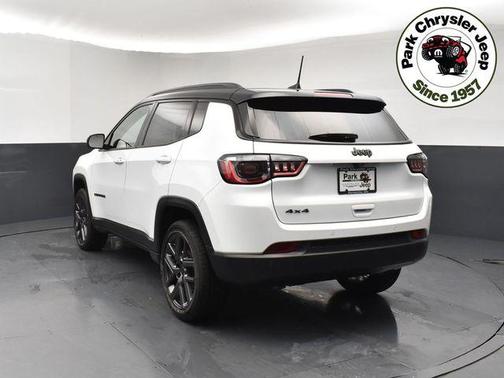 Bright White Clearcoat 2026 Jeep Compass Limited