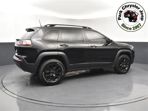 2022 Jeep Cherokee X 4x4