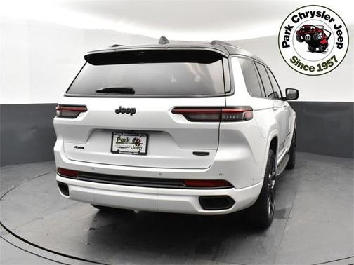 2023 Jeep Grand Cherokee L Summit Reserve