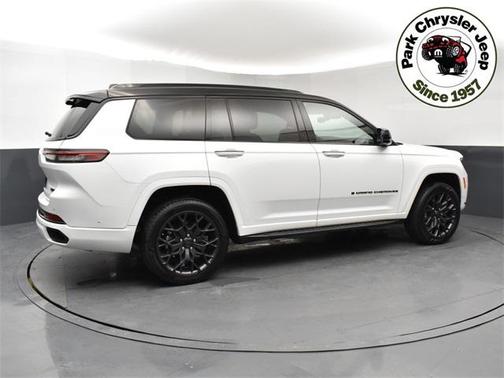 2023 Jeep Grand Cherokee L Summit Reserve