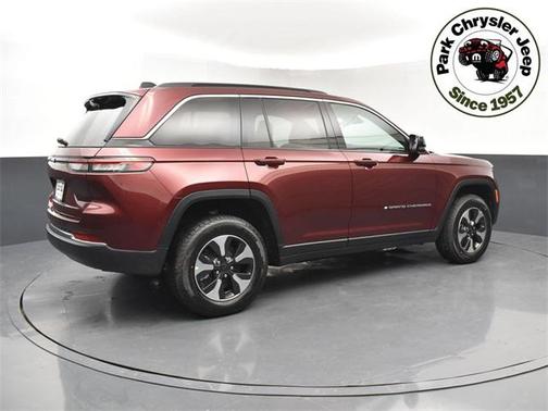 2025 Jeep Grand Cherokee 4xe Base