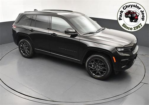 2025 Jeep Grand Cherokee Summit