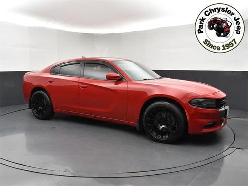 2016 Dodge Charger SXT