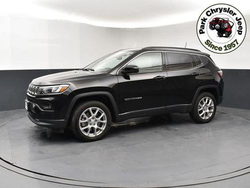 2024 Jeep Compass Latitude Lux