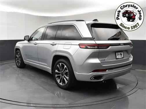 2023 Jeep Grand Cherokee 4xe Overland