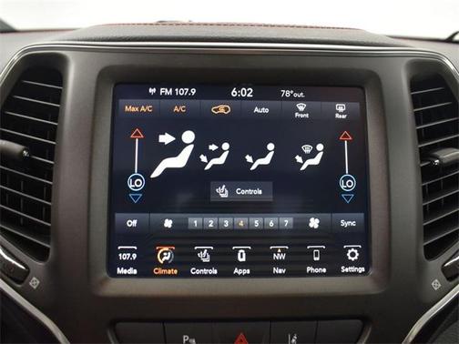2022 Jeep Cherokee Trailhawk