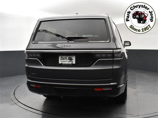 2026 Jeep Grand Wagoneer 4x4