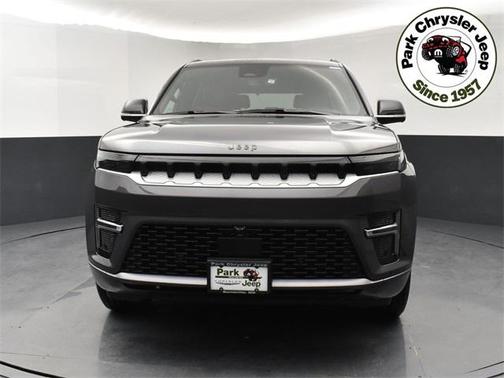 2026 Jeep Grand Wagoneer 4x4