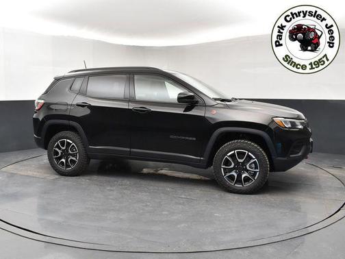 2026 Jeep Compass Trailhawk