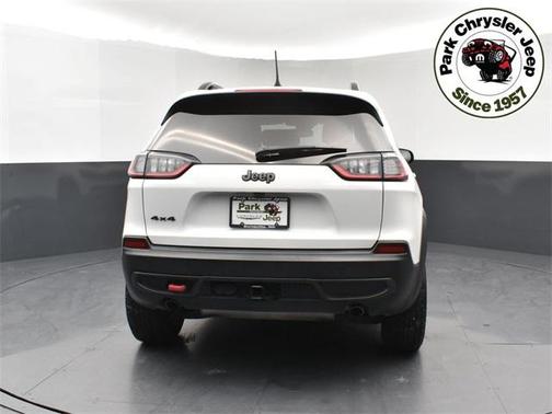 2022 Jeep Cherokee Trailhawk