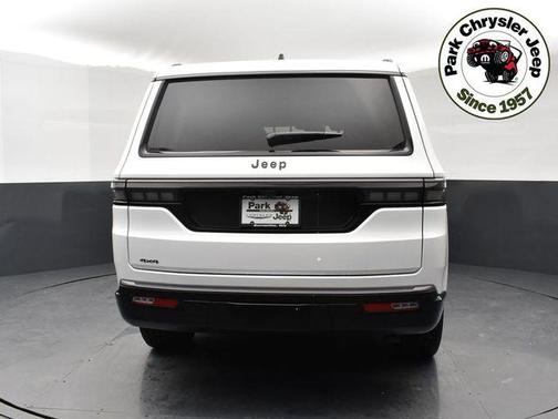 2026 Jeep Grand Wagoneer Limited Altitude 4x4