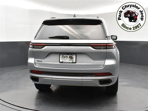 2025 Jeep Grand Cherokee 4xe Anniversary Edition