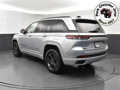 2025 Jeep Grand Cherokee 4xe Anniversary Edition