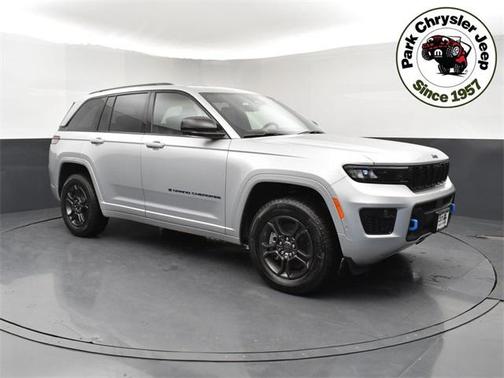 2025 Jeep Grand Cherokee 4xe Anniversary Edition