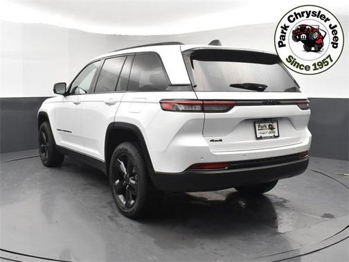 2025 Jeep Grand Cherokee Altitude