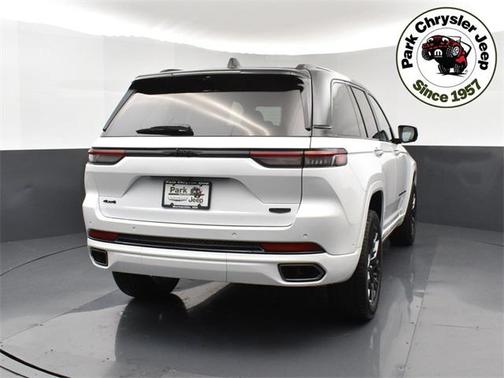 2025 Jeep Grand Cherokee Summit