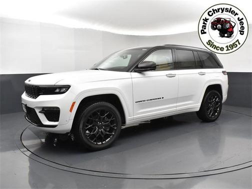 2025 Jeep Grand Cherokee Summit