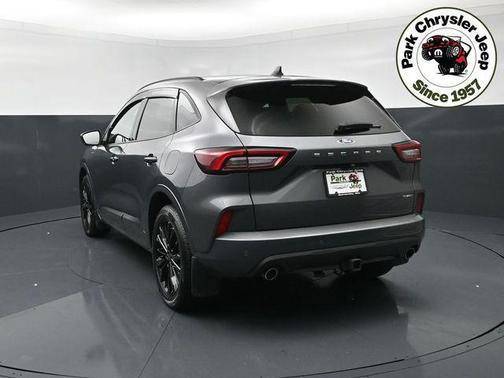 Carbonized Gray Metallic 2023 Ford Escape ST-Line Elite