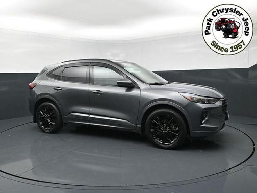 Carbonized Gray Metallic 2023 Ford Escape ST-Line Elite