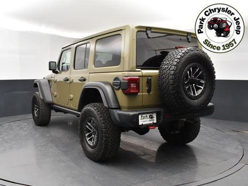 41 2025 Jeep Wrangler Rubicon