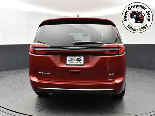 2026 Chrysler Pacifica L