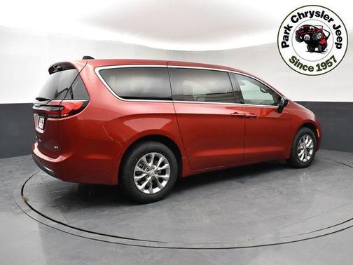 2026 Chrysler Pacifica L