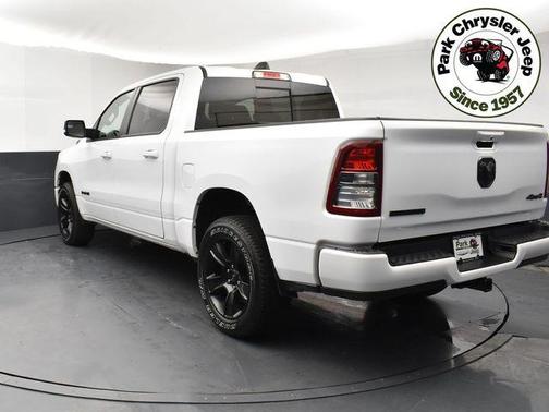 Bright White Clearcoat 2022 RAM 1500 Big Horn/Lone Star