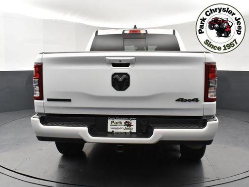 Bright White Clearcoat 2022 RAM 1500 Big Horn/Lone Star