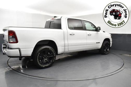 Bright White Clearcoat 2022 RAM 1500 Big Horn/Lone Star
